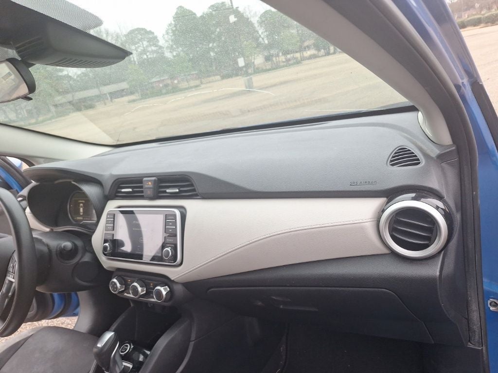 2021 Nissan Versa 1.6 SV