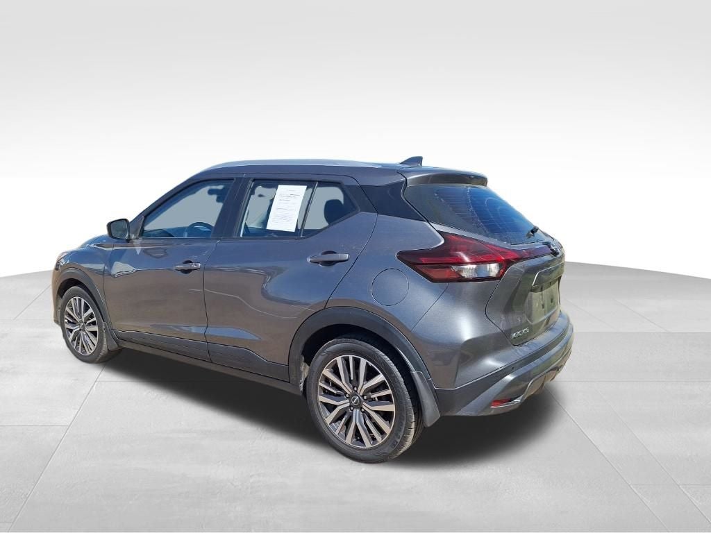2022 Nissan Kicks SV