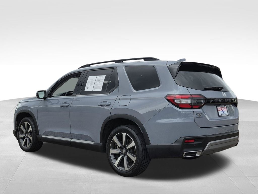 2025 Honda Pilot Touring