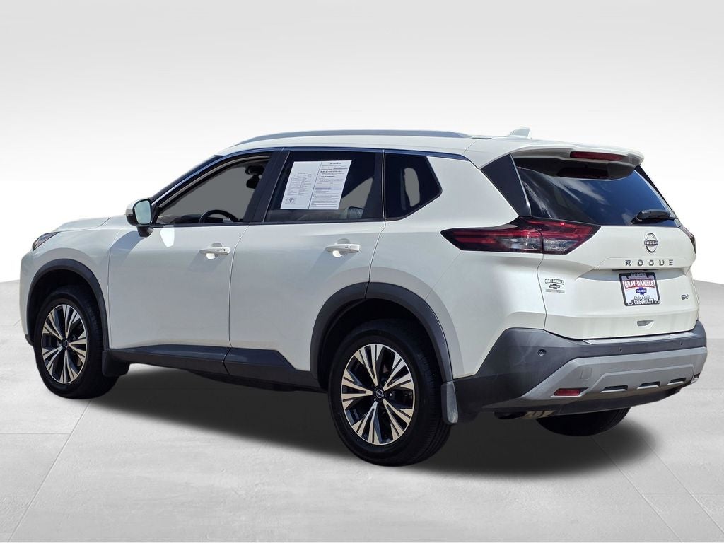 2024 Nissan Rogue SV