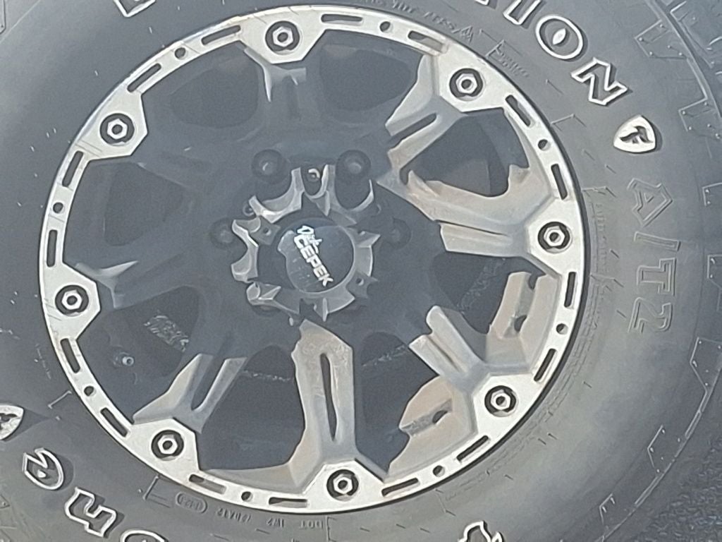 2006 Toyota Tundra Base