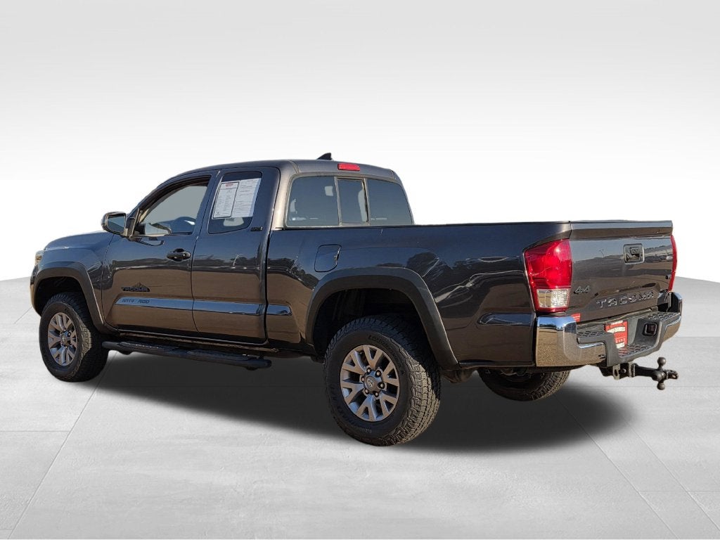 2016 Toyota Tacoma SR5