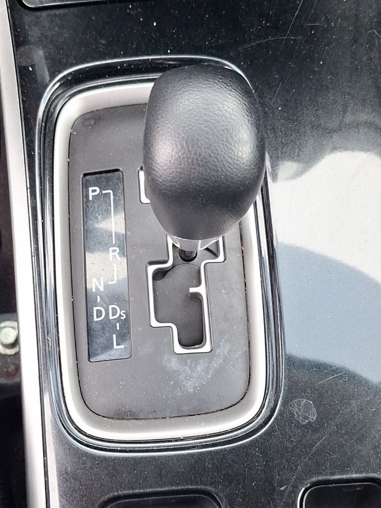 2020 Mitsubishi Outlander ES