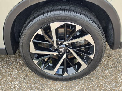 2024 Mitsubishi Outlander Base