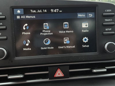 2025 Hyundai Elantra SE SE