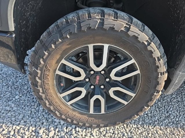 2022 GMC Sierra 1500 Limited AT4