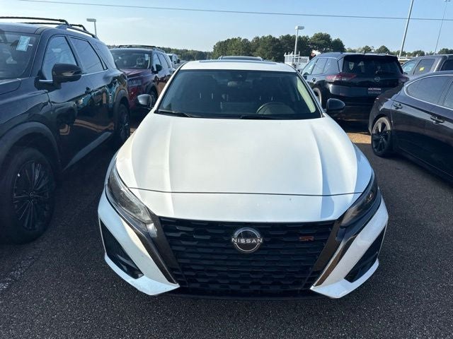 2024 Nissan Altima 2.0 SR