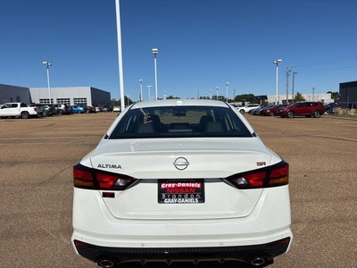 2025 Nissan Altima 2.5 SR