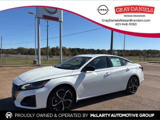 2025 Nissan Altima 2.5 SR