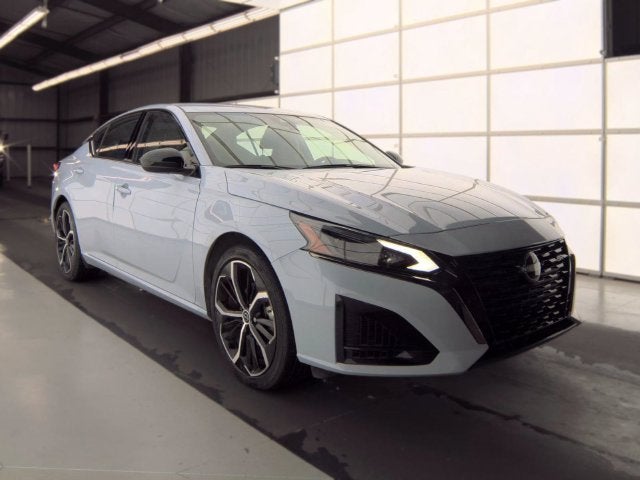 2025 Nissan Altima 2.5 SR