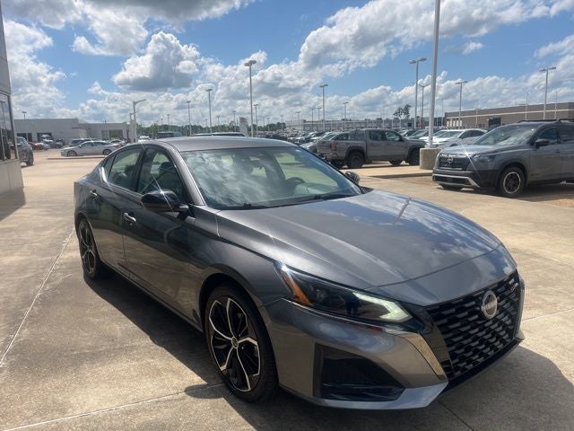 2025 Nissan Altima 2.5 SR