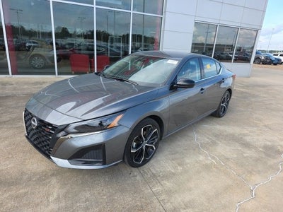 2025 Nissan Altima 2.5 SR