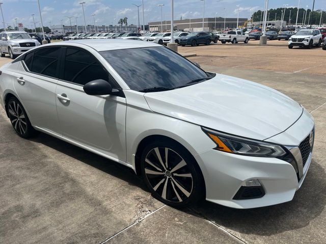 2022 Nissan Altima 2.5 SR