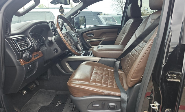 2021 Nissan Titan Platinum Reserve