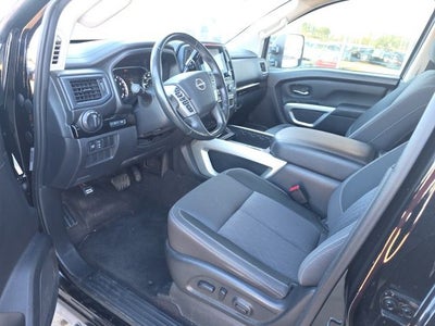 2023 Nissan Titan SV