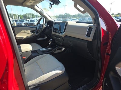 2025 Nissan Frontier SV