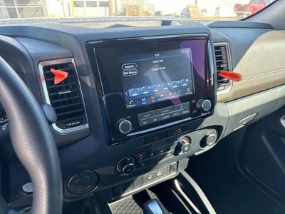 2022 Nissan Frontier SV