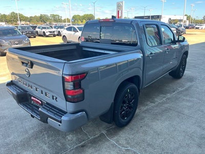 2027 Nissan Frontier SV
