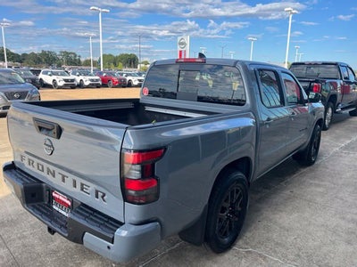 2027 Nissan Frontier SV