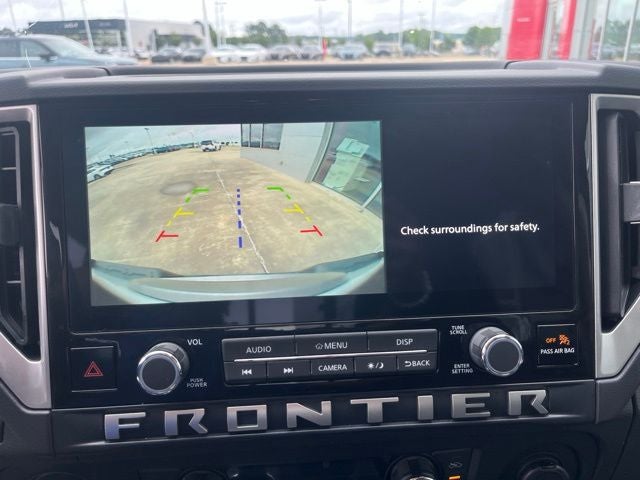 2025 Nissan Frontier SV