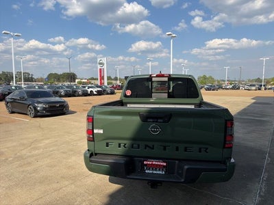 2026 Nissan Frontier SV