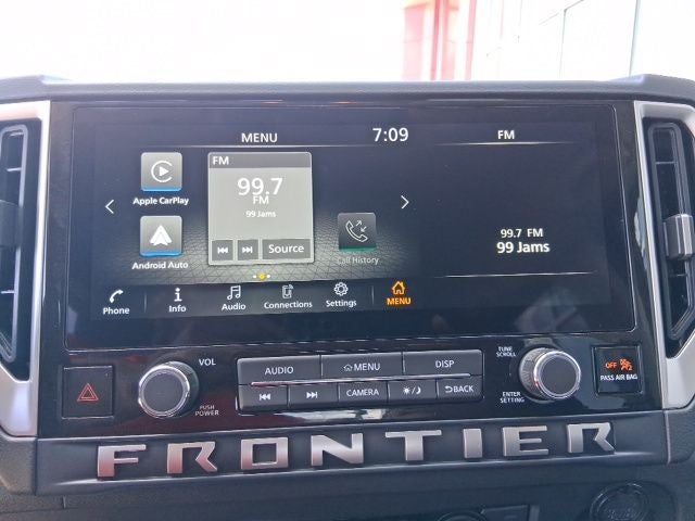 2027 Nissan Frontier SV