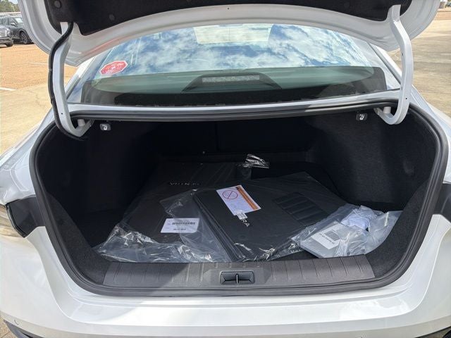 2026 Nissan Sentra SR