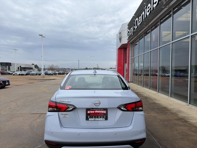 2025 Nissan Versa 1.6 SV