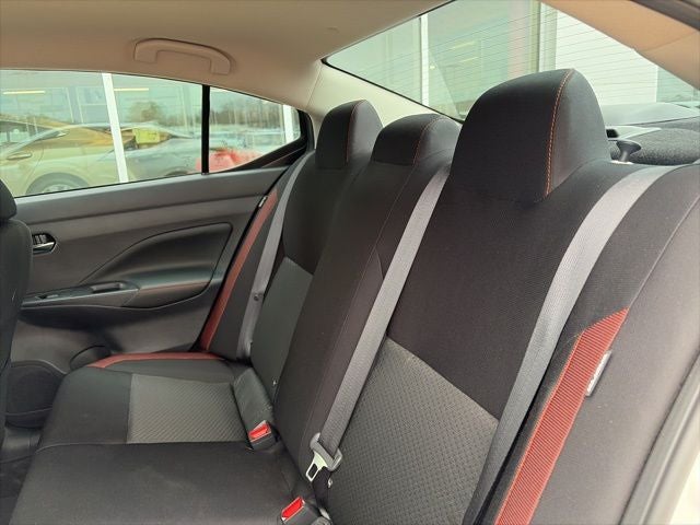 2025 Nissan Versa 1.6 SR