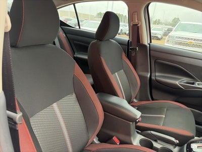 2025 Nissan Versa 1.6 SR