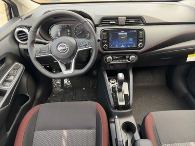 2025 Nissan Versa 1.6 SR