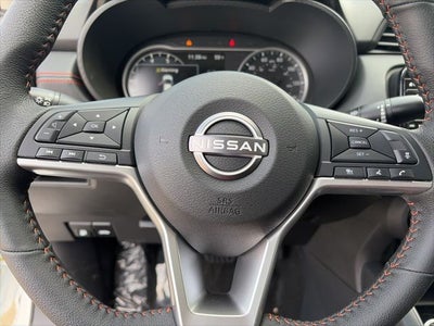 2025 Nissan Versa 1.6 SR