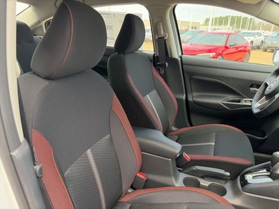 2025 Nissan Versa 1.6 SR