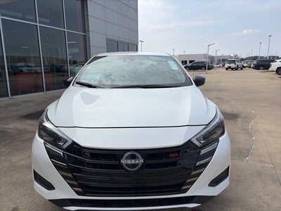 2025 Nissan Versa 1.6 SR