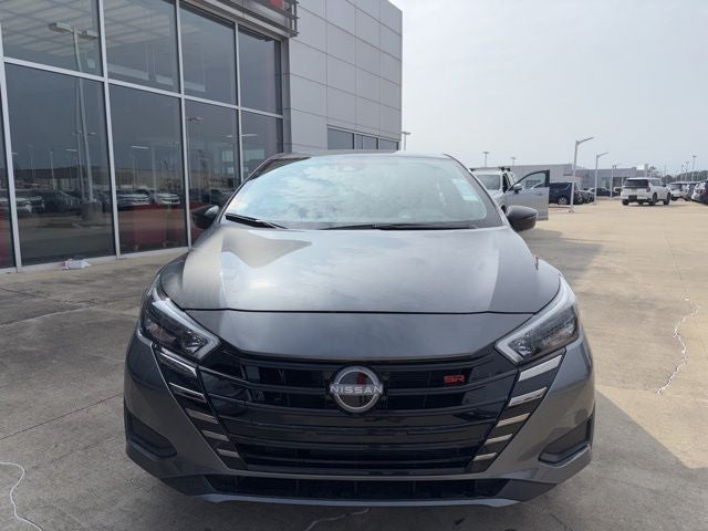 2025 Nissan Versa 1.6 SR