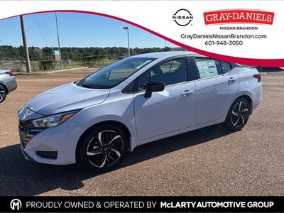 2025 Nissan Versa 1.6 SR