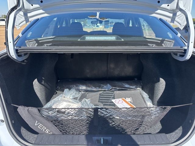 2025 Nissan Versa 1.6 SR