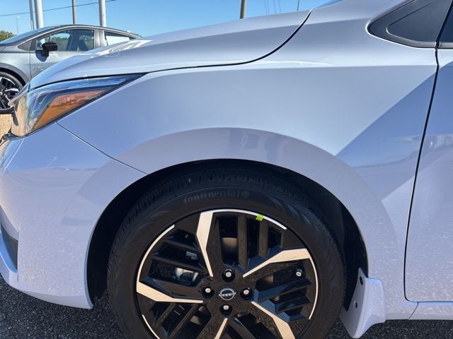 2025 Nissan Versa 1.6 SR