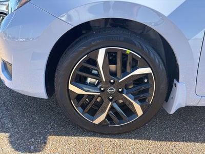 2025 Nissan Versa 1.6 SR