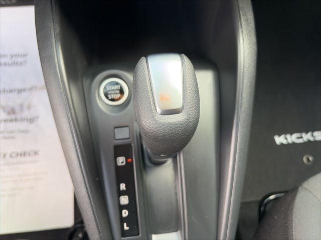 2025 Nissan Kicks Play S