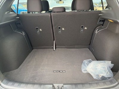 2025 Nissan Kicks Play S