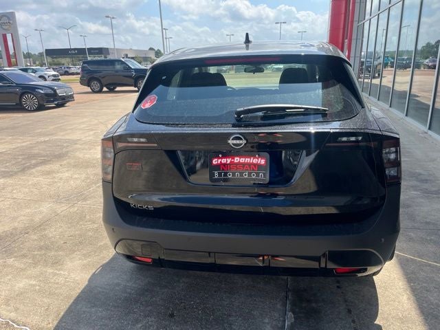 2026 Nissan Kicks S