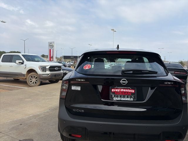 2026 Nissan Kicks S