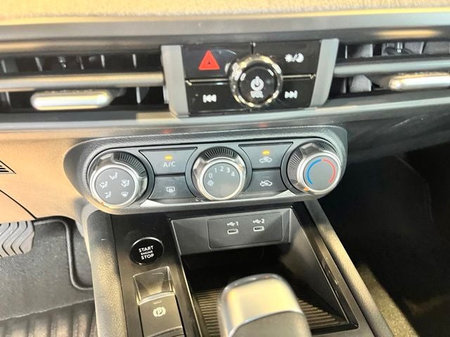2027 Nissan Kicks S