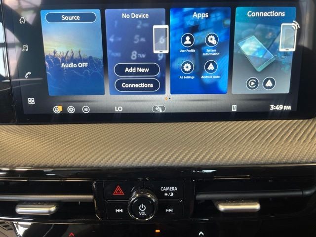 2027 Nissan Kicks SR