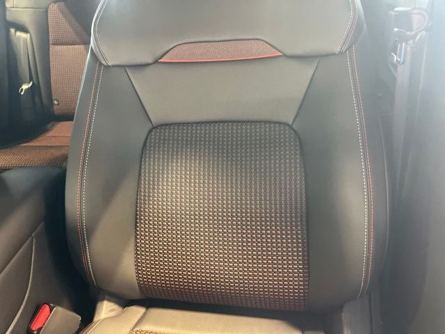2027 Nissan Kicks SR