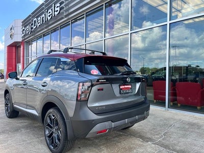 2027 Nissan Kicks SR