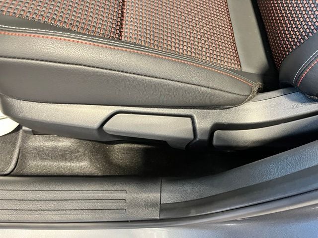 2027 Nissan Kicks SR