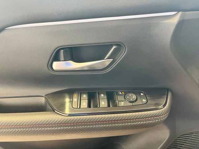2027 Nissan Kicks SR