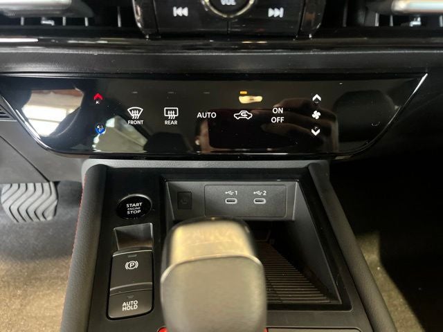 2027 Nissan Kicks SR